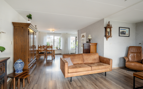 Burgemeester Bouwensestraat 10