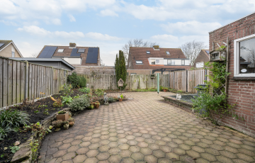 Burgemeester Bouwensestraat 10