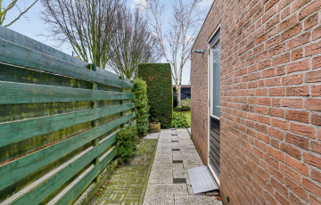 Burgemeester Bouwensestraat 54