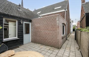 Burgemeester Voetenstr 3