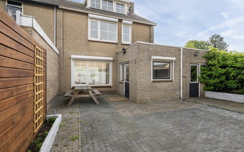 Dokter Renesstraat 34