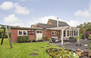 Emmastraat 14