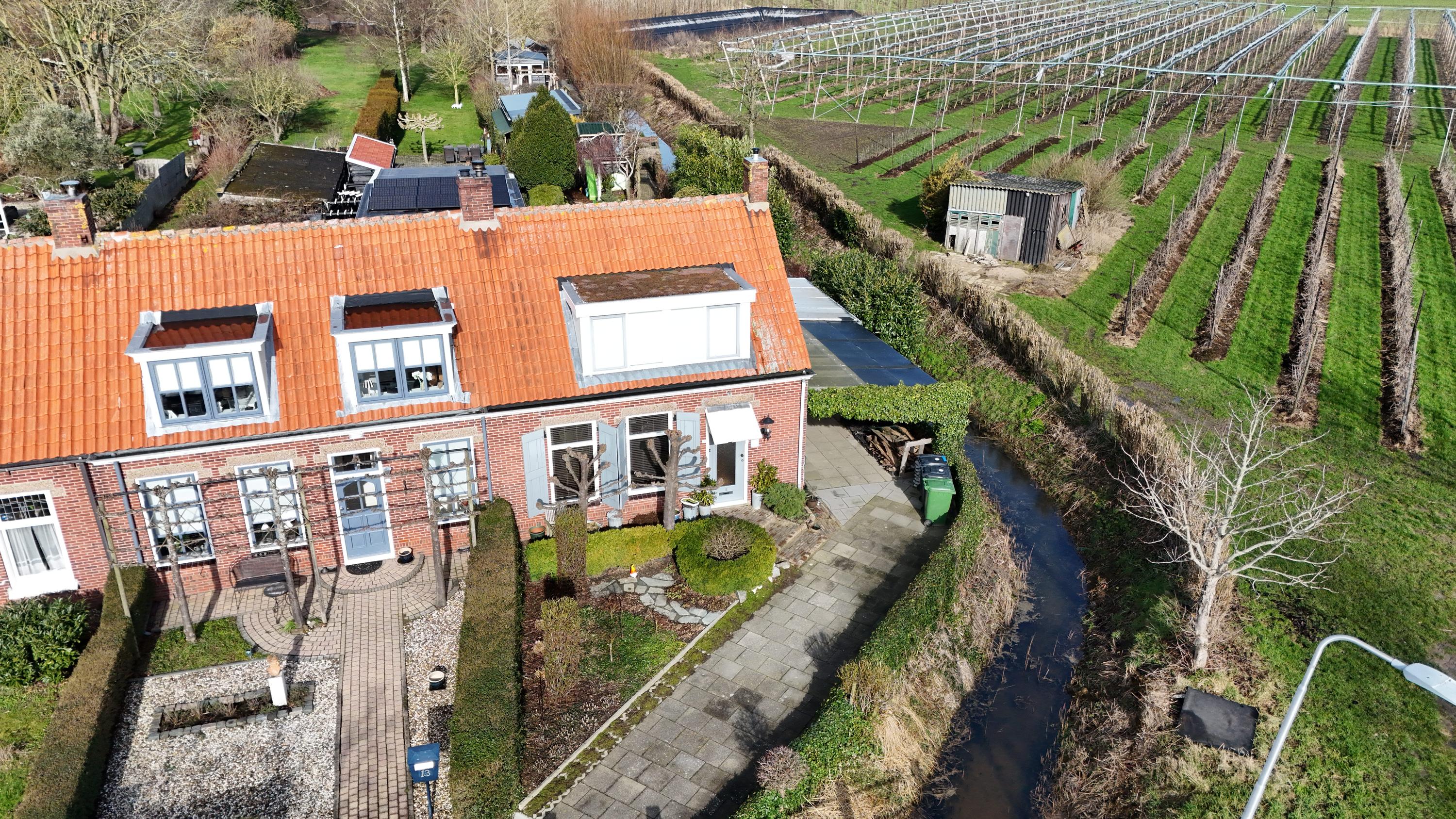 Hogeweg 15