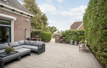 Hogeweg 67