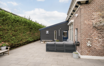 Hogeweg 67