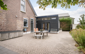 Hogeweg 67