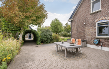 Hogeweg 67