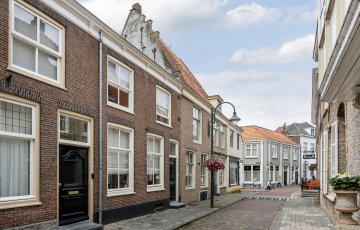 Hoogstraat 4