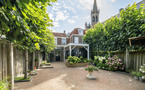 Hoogstraat 8
