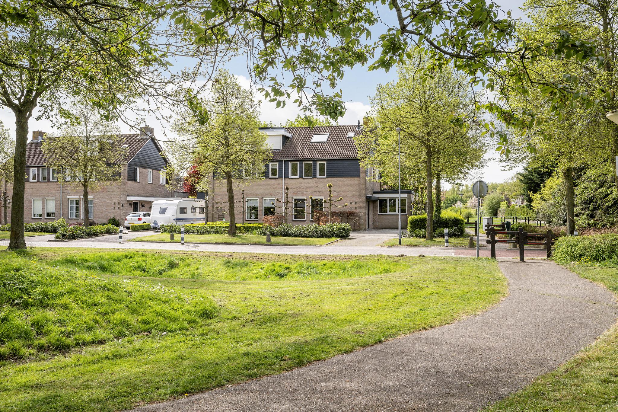 Jonkheer van Vredenburchlaan 57