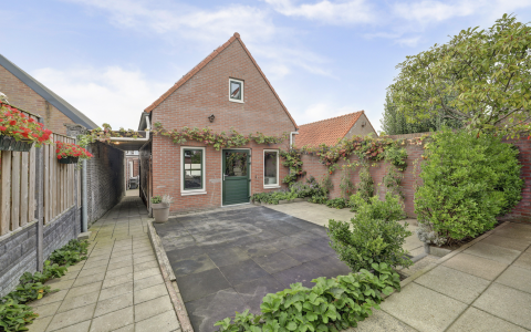Kerkstraat 30