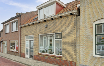 Kerkstraat 30