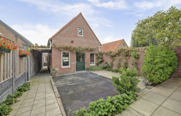 Kerkstraat 30