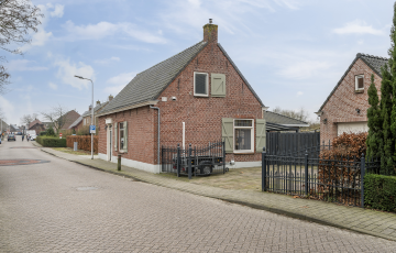 Kerkstraat 64