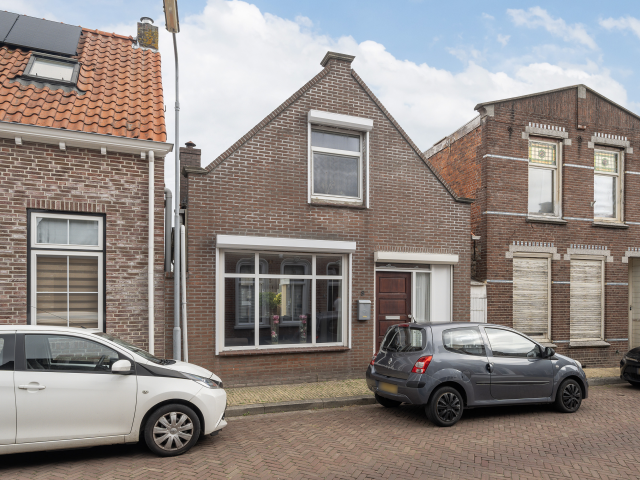 Langestraat 8
