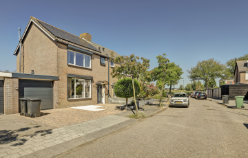 Maria van Vlaanderenstraat 8
