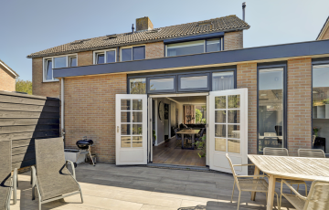 Maria van Vlaanderenstraat 8