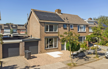 Maria van Vlaanderenstraat 8