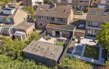 Maria van Vlaanderenstraat 8