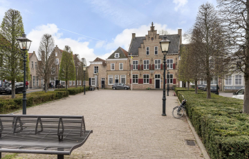 Markt 8