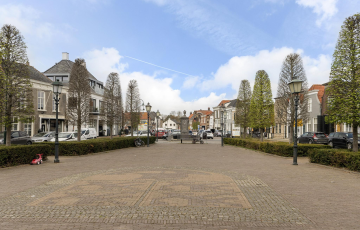 Markt 8