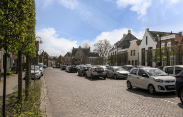Markt 8