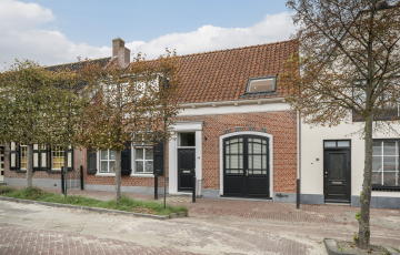 Voorstraat 48