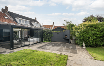Voorstraat 48