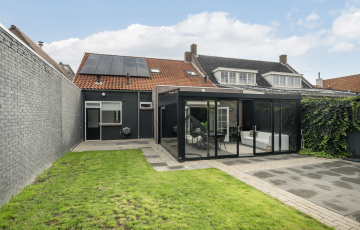 Voorstraat 48